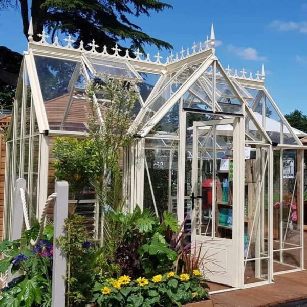 Raynham Victorian Aluminium Greenhouse With Porch