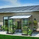 Halls Qube lean to 8 x 6 black greenhouse
