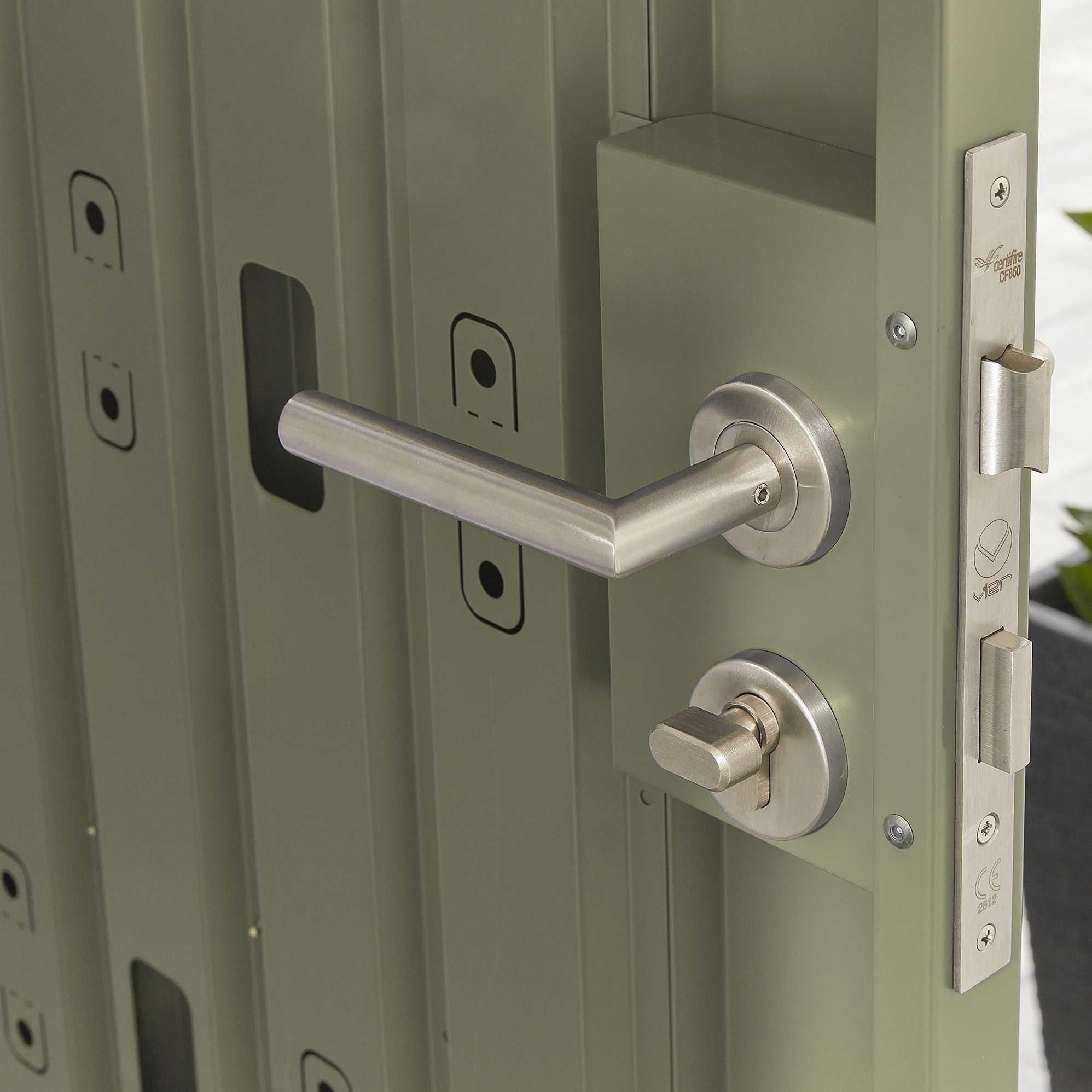 Hex Hixon Pent Metal Shed Door Lock & Handle